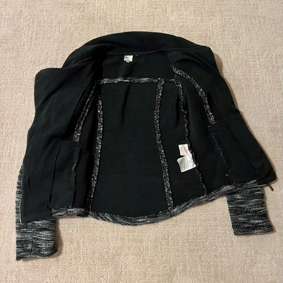 Bench Black Fleece lined women’s  Jacket size M - Picture 4 of 5